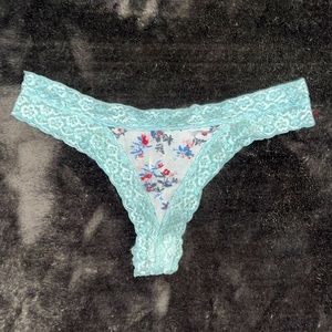 Floral lace trim panties